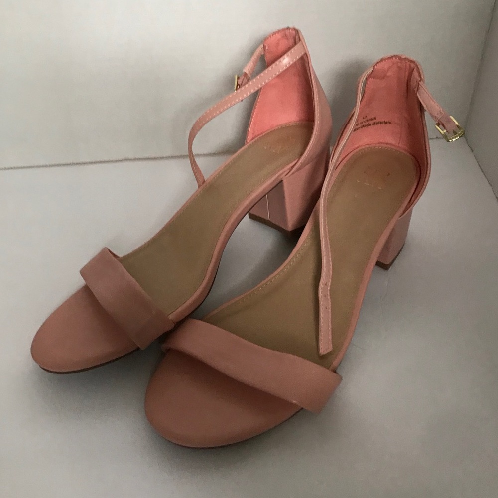 New York and company pink heels